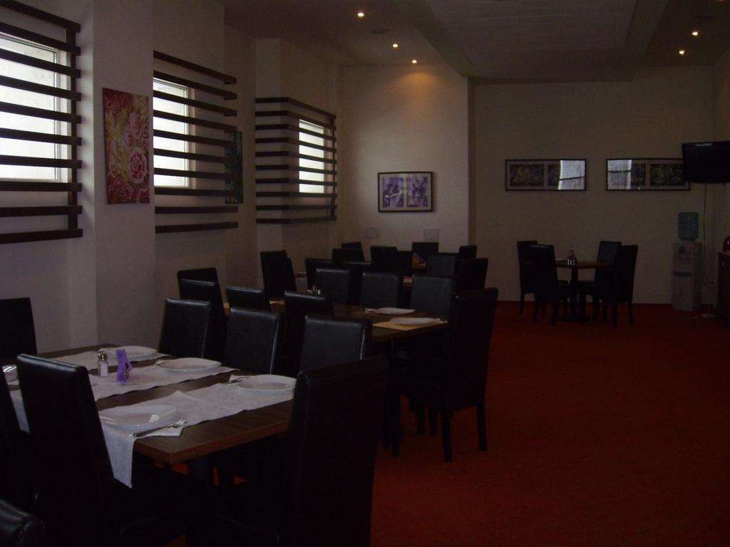 Hotel Sydney Craiova Restaurant photo